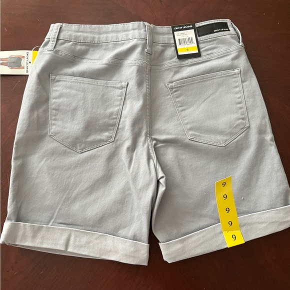 DKNY Bermuda Shorts - Picture 2 of 4